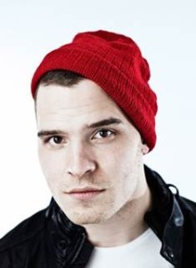 65735623786936579648