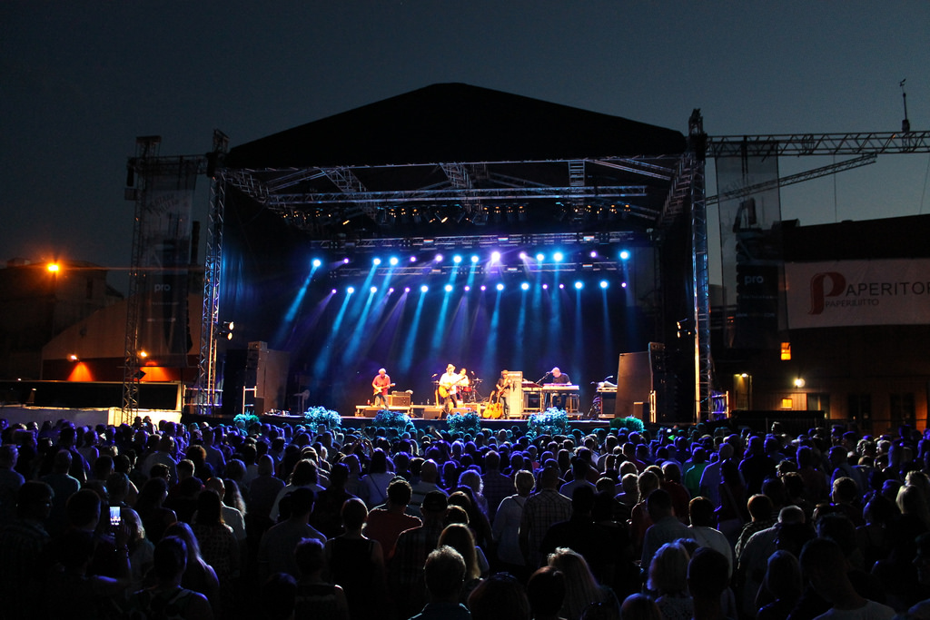 14553981269_97d1e260a6_b